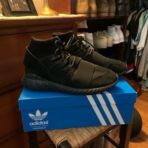 Adidas Tubular Doom Trainer.